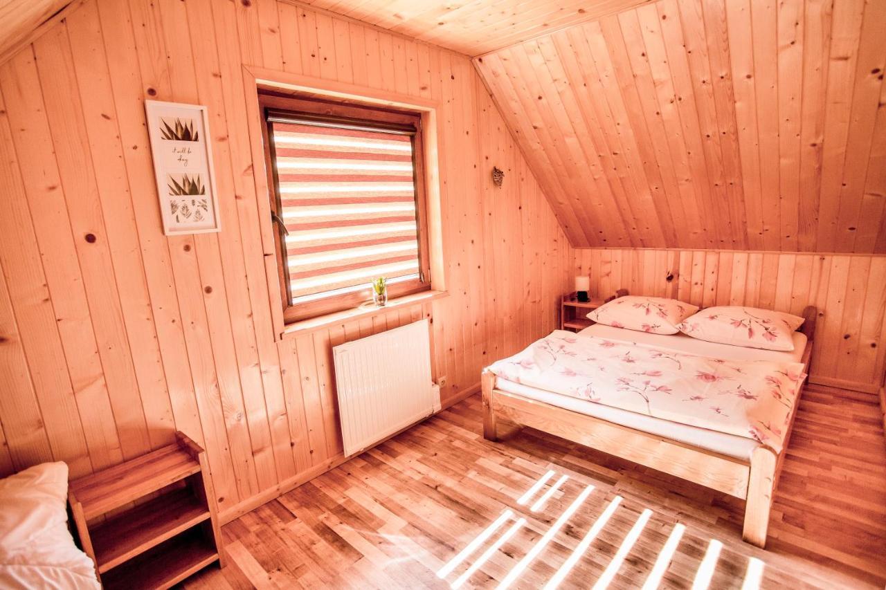Chaty Na Cholewicy Domki Caloroczne Solina  Buitenkant foto